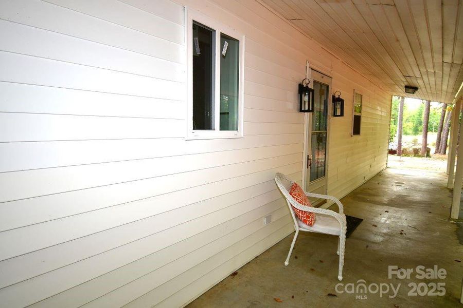 Image 21 of a home in . Image 21 of a home in .