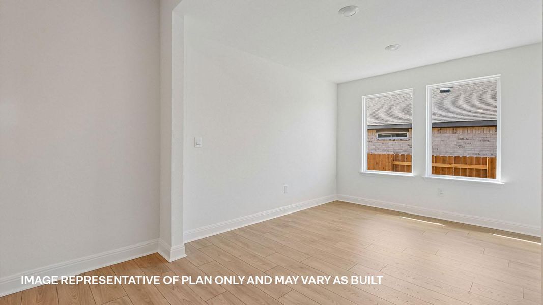 Representative unfurnished interior of a home built from the The Westley by D.R. Horton in Riverview, Georgetown (Image 27).