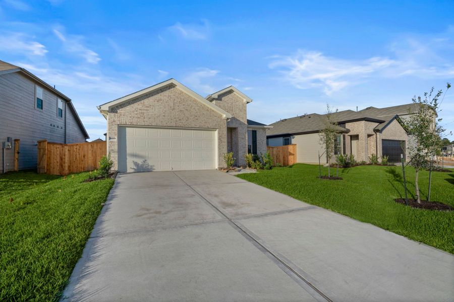 Image 22 of a home in Mavera.