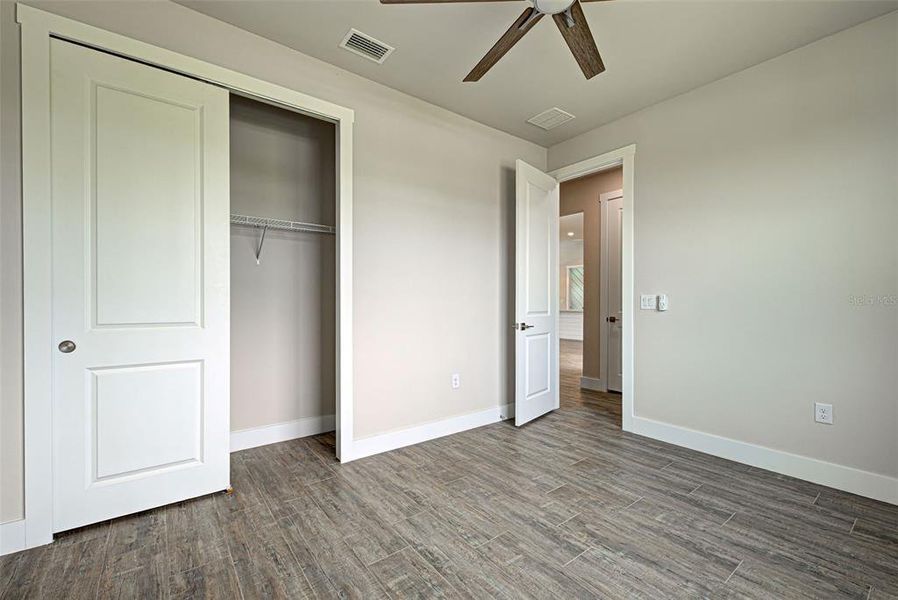 Spacious, unfurnished interior of a new home in , Port Charlotte (Image 34).