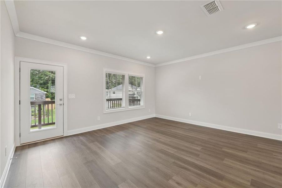 Spacious, unfurnished interior of a new home in Martin Springs - Highland Series, Lawrenceville (Image 21).