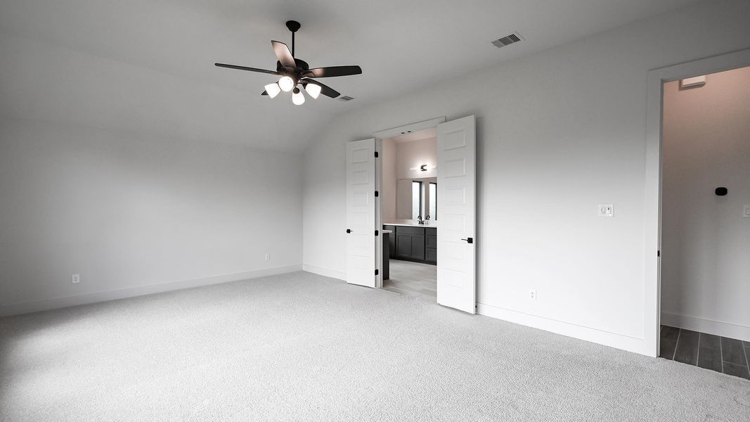 Spacious, unfurnished interior of a new home in Juniper Springs, Lockhart (Image 15). Spacious, unfurnished interior of a new home in Juniper Springs, Lockhart (Image 15).
