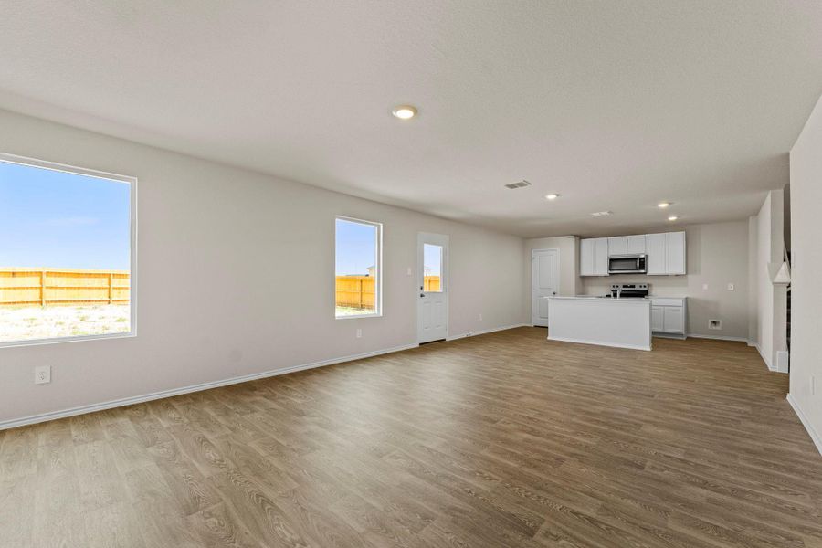 Spacious, unfurnished interior of a new home in Ladera, Luling (Image 29). Spacious, unfurnished interior of a new home in Ladera, Luling (Image 29).