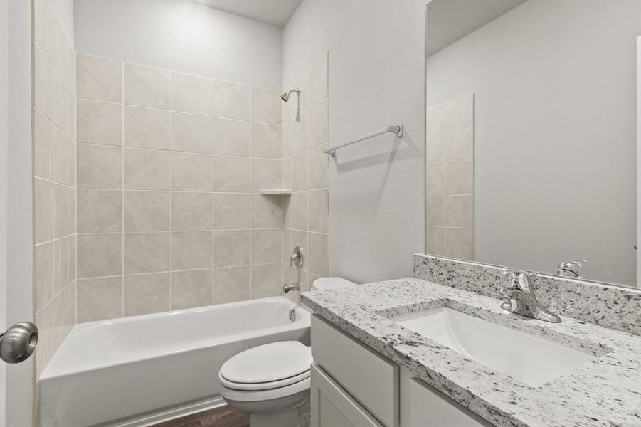 Furnished interior view inside a new home in Rocky Creek Crossing, Fort Worth (Image 10).
