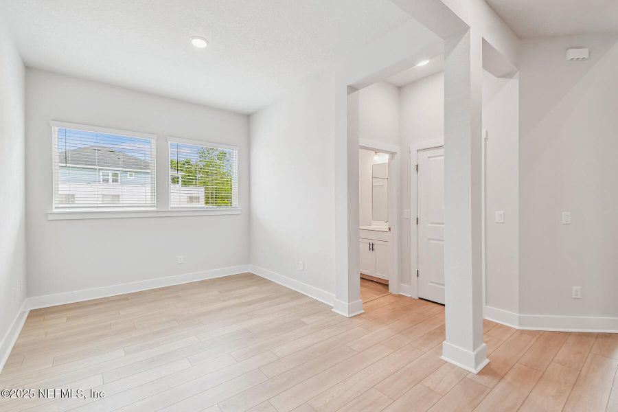 Spacious, unfurnished interior of a new home in Kettering at eTown - Paired Villas, Jacksonville (Image 8).