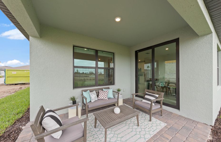 Representative exterior details of a home built from the Chapman by Centex in Whispering Lakes, Lehigh Acres (Image 4).