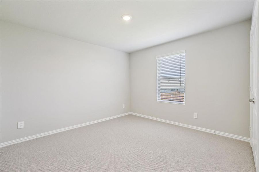 Photo is not of the actual home, but is an inspirational photo of builder’s model home and may depict options, furnishings, and/or decorator features that are not included. Photo is not of the actual home, but is an inspirational photo of builder’s model home and may depict options, furnishings, and/or decorator features that are not included.