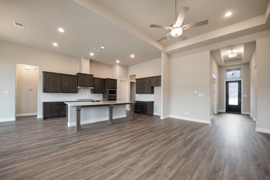 Representative unfurnished interior of a home built from the The Davinci by Whitestone Custom Homes in Johnson Ranch, Bulverde (Image 52).