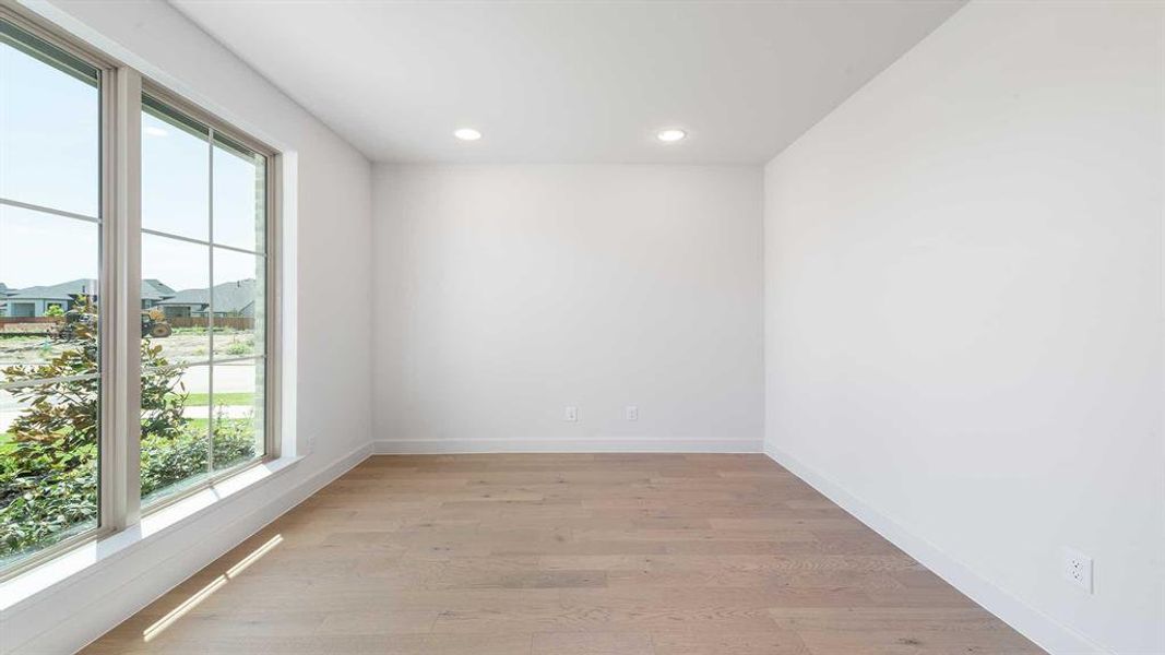 Spacious, unfurnished interior of a new home in Mosaic 50', Celina (Image 21). Spacious, unfurnished interior of a new home in Mosaic 50', Celina (Image 21).