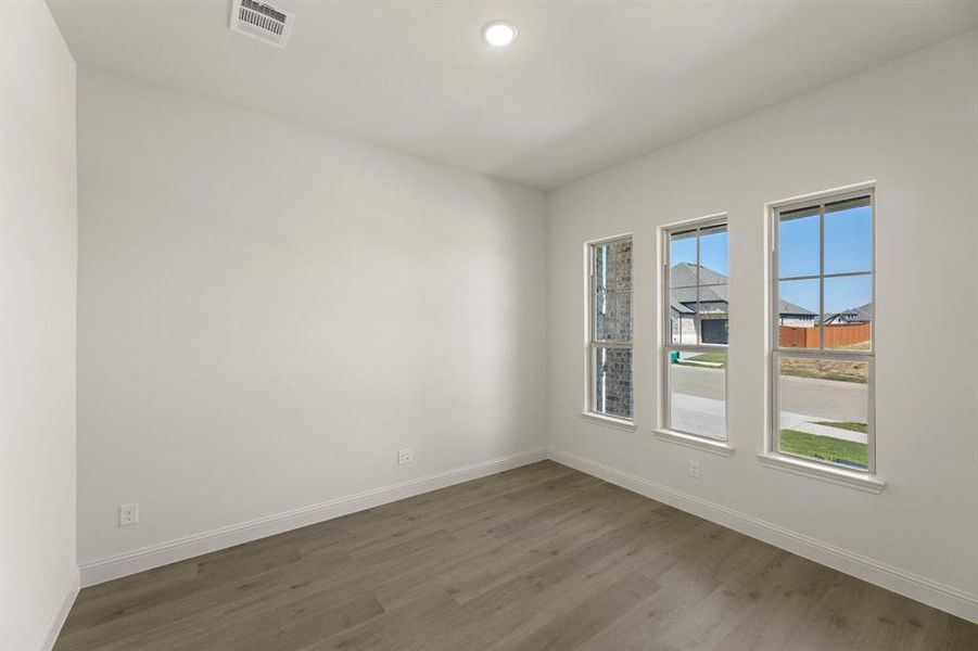 8904 Amistad-Study-1 8904 Amistad-Study-1