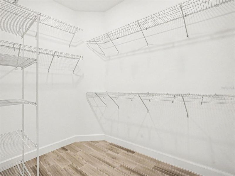 Spacious, unfurnished interior of a new home in Center Lake Ranch Community Group Page, St. Cloud (Image 23).