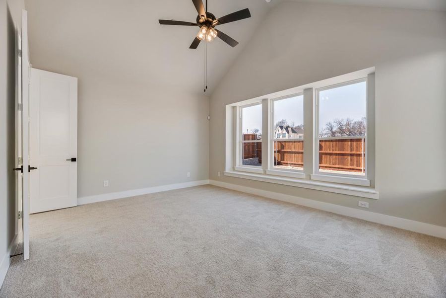 Spacious, unfurnished interior of a new home in Providence Cove, McKinney (Image 17).