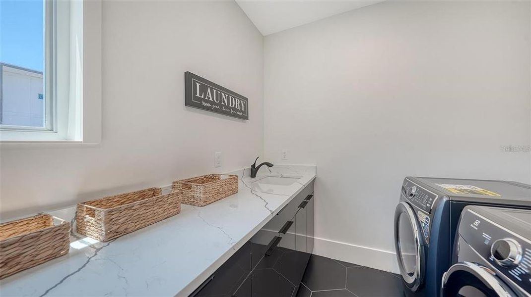 Image 77 of a home in .