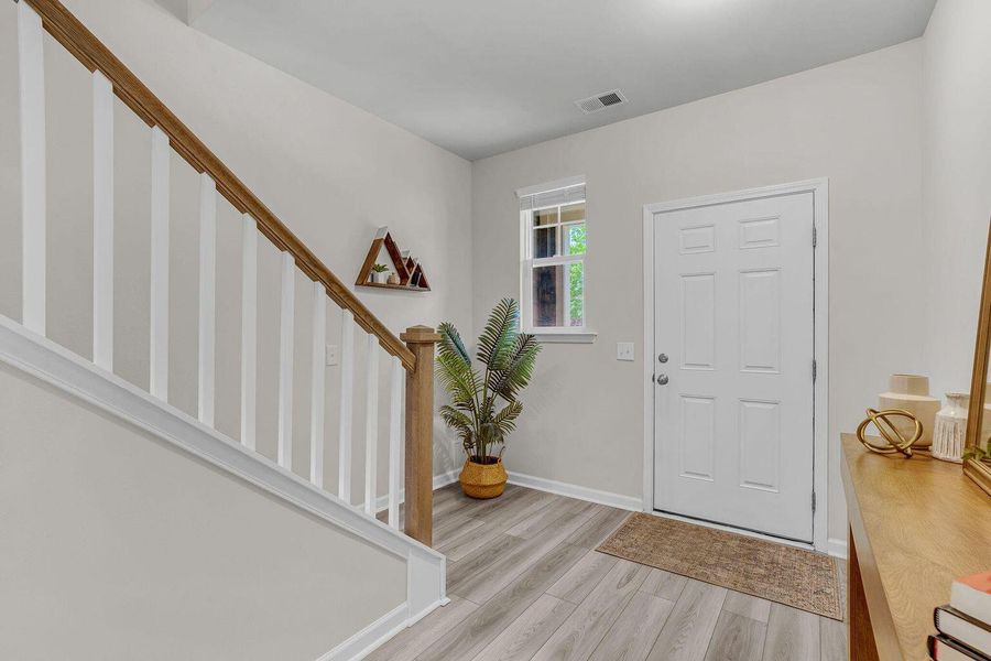 Spacious, unfurnished interior of a new home in , North Charleston (Image 20).