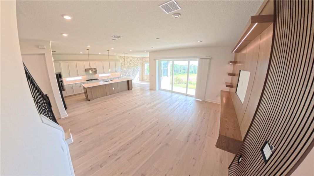 Spacious, unfurnished interior of a new home in Willow Ridge, Montverde (Image 31).