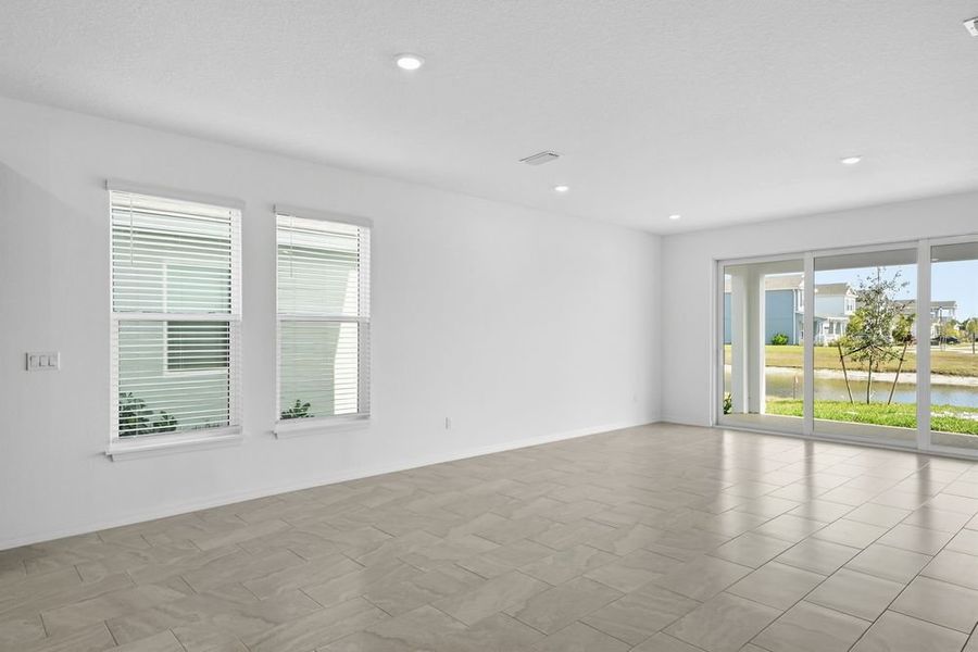 Spacious, unfurnished interior of a new home in Veranda Oaks, Port St. Lucie (Image 21). Spacious, unfurnished interior of a new home in Veranda Oaks, Port St. Lucie (Image 21).