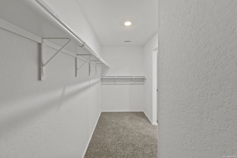 Spacious, unfurnished interior of a new home in Hickory Ridge, Elmendorf (Image 30).
