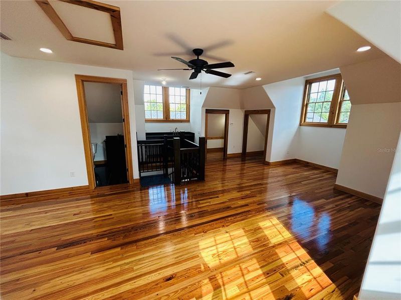 Spacious, unfurnished interior of a new home in , Gainesville (Image 32).