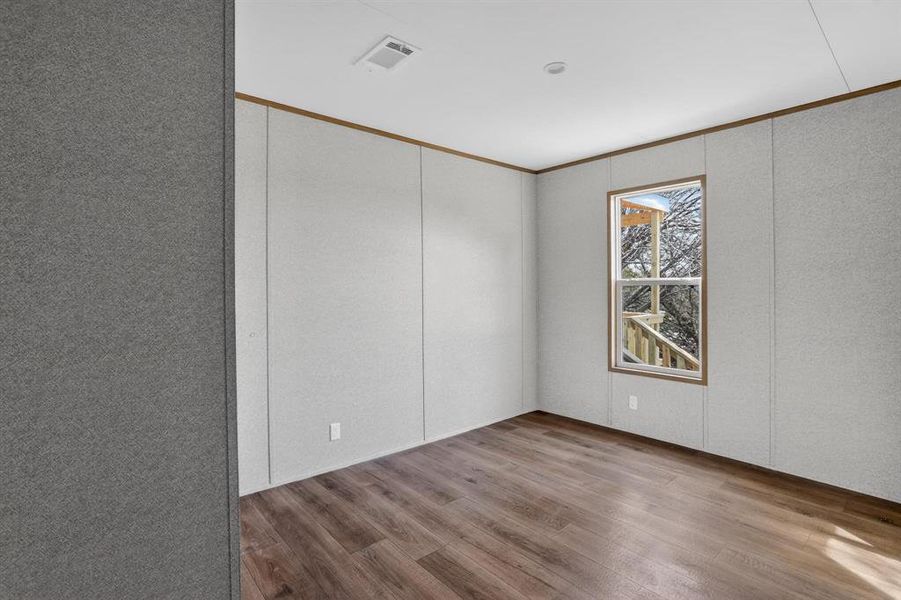 Spacious, unfurnished interior of a new home in , Aurora (Image 31).