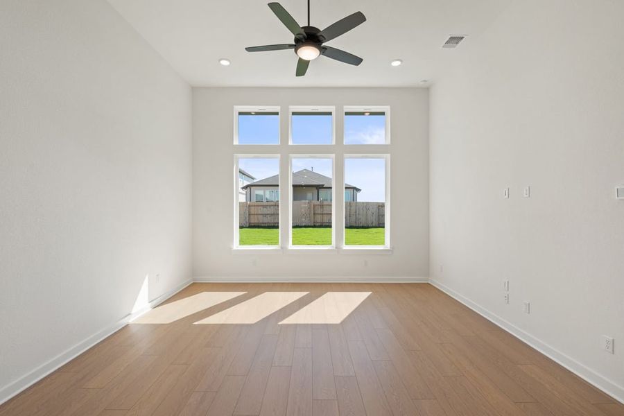 Spacious, unfurnished interior of a new home in Park Collection At Park Central, Georgetown (Image 20). Spacious, unfurnished interior of a new home in Park Collection At Park Central, Georgetown (Image 20).