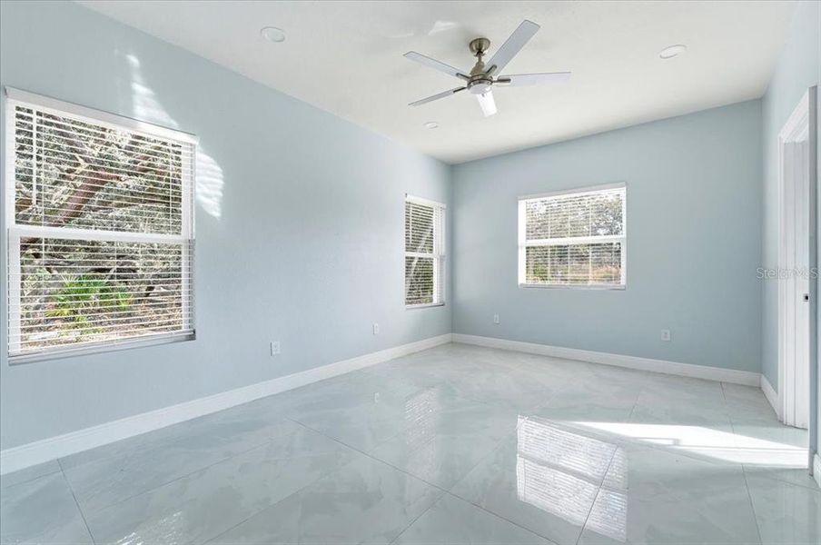 Spacious, unfurnished interior of a new home in , Indian Lake Estates (Image 22).