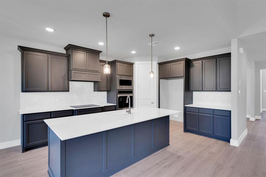 Furnished interior view inside a new home in Ten Mile Creek Estates, DeSoto (Image 9). Furnished interior view inside a new home in Ten Mile Creek Estates, DeSoto (Image 9).