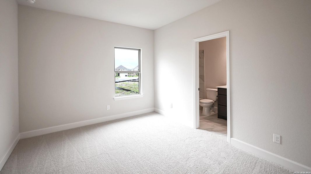 Spacious, unfurnished interior of a new home in The Parklands, Schertz (Image 17).