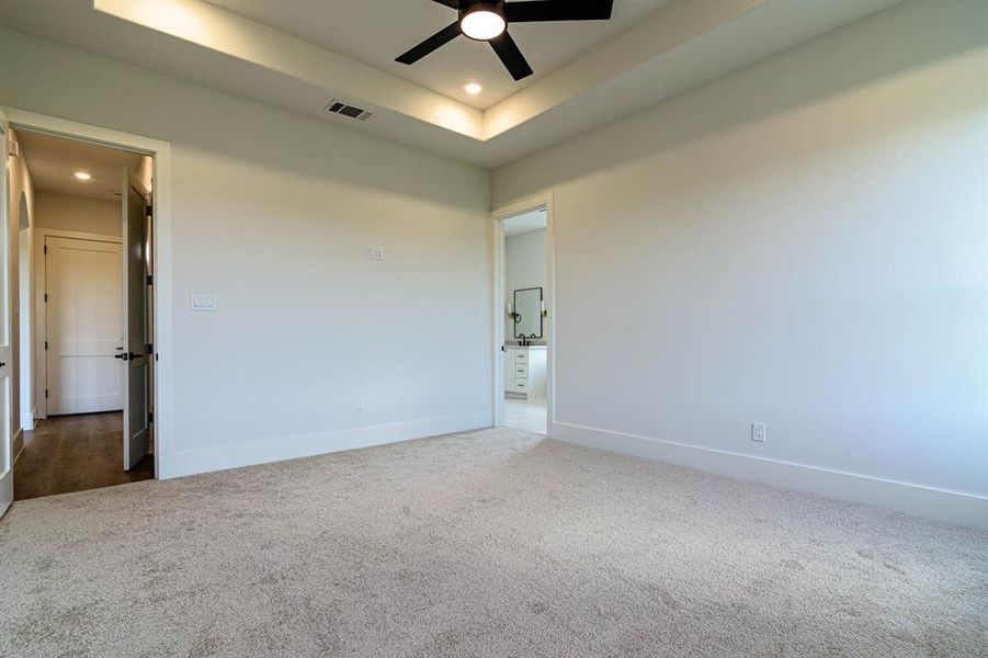 Spacious, unfurnished interior of a new home in , Caddo Mills (Image 27). Spacious, unfurnished interior of a new home in , Caddo Mills (Image 27).