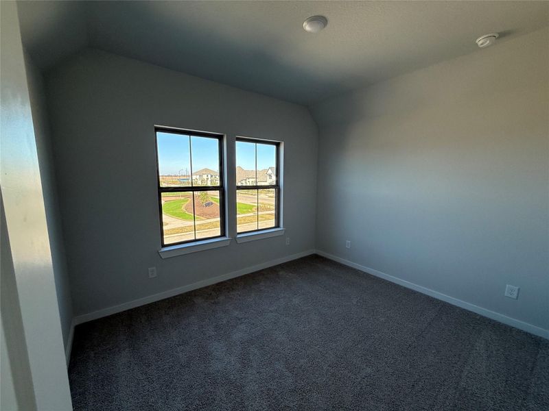 Spacious, unfurnished interior of a new home in Austin Point, Richmond (Image 12).