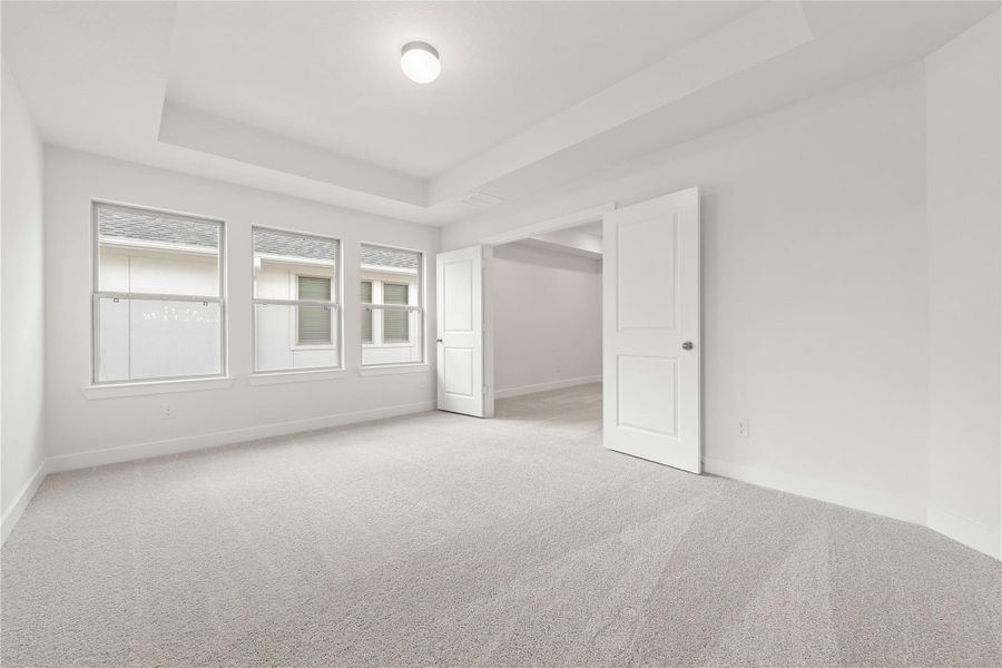 Representative image. Features, specifications, selections and colors may vary.