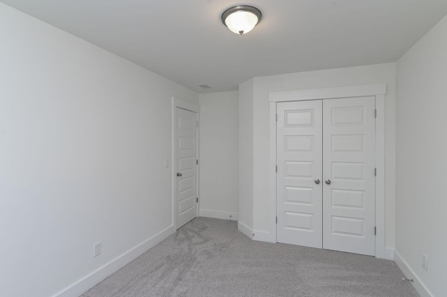 Spacious, unfurnished interior of a new home in Lake Carolina Townhomes, Columbia (Image 34).