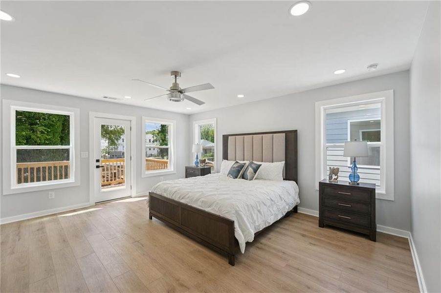 Furnished interior view inside a new home in , Hapeville (Image 11).