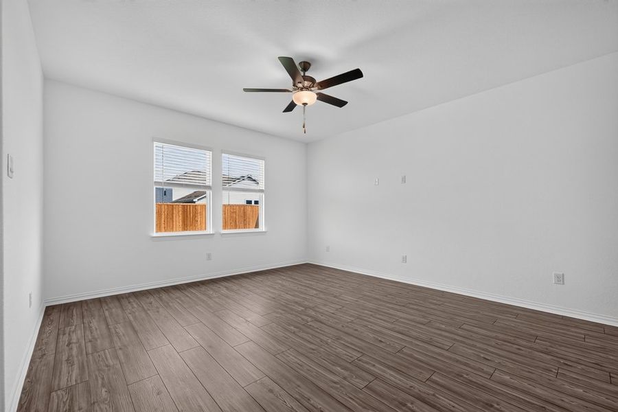 Spacious, unfurnished interior of a new home in River Ridge, Crandall (Image 11).