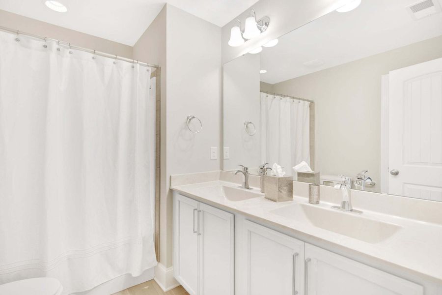 Representative furnished interior of a home built from the Rivermist by Caviness & Cates Communities in Maggie Way, Wendell (Image 275).