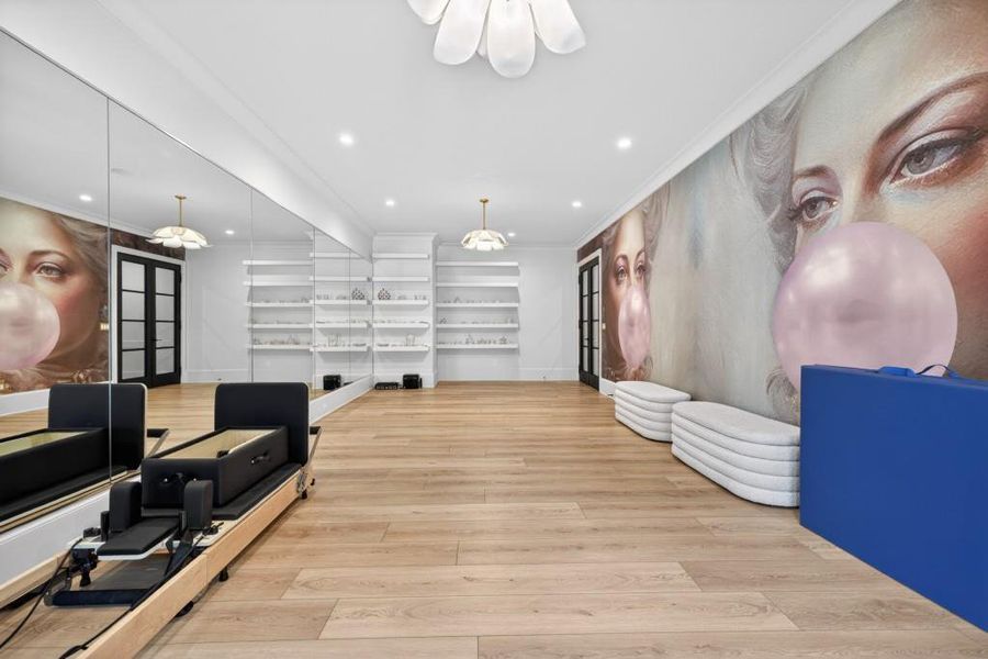 Furnished interior view inside a new home in , Braselton (Image 83).