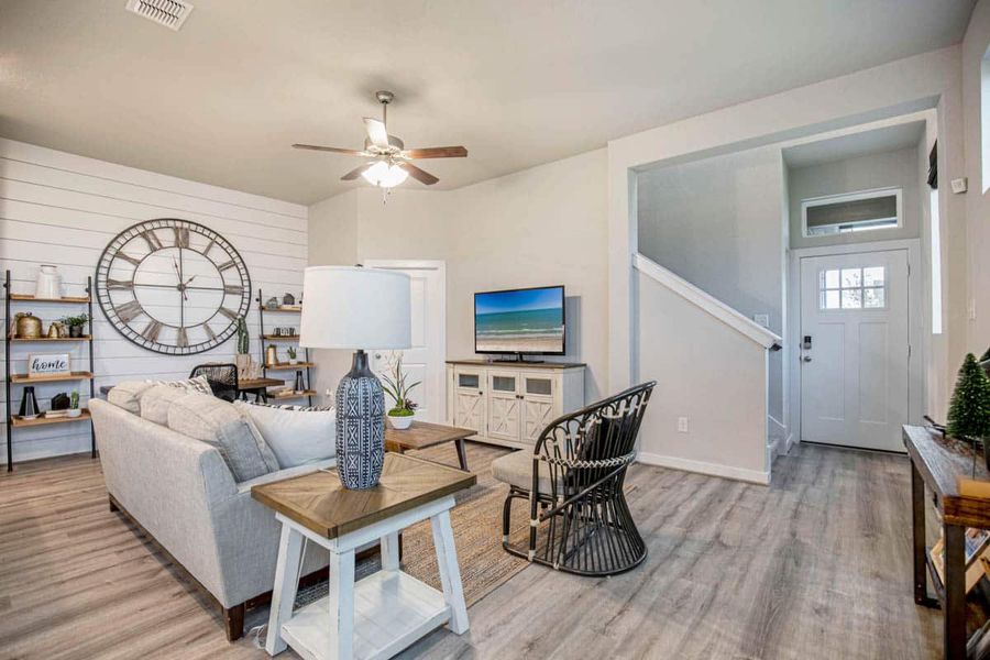 Representative furnished interior of a home built from the Pegasus – Augustine Collection by Chesmar Homes in Santa Rita Ranch, Liberty Hill (Image 9). Representative furnished interior of a home built from the Pegasus – Augustine Collection by Chesmar Homes in Santa Rita Ranch, Liberty Hill (Image 9).