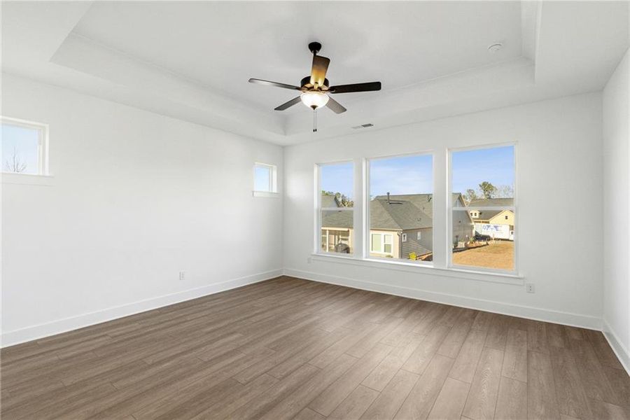 Spacious, unfurnished interior of a new home in Crescent Pointe at Great Sky, Canton (Image 11).