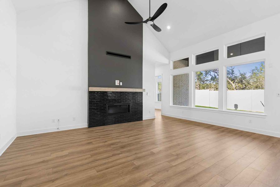 The Jacksboro - Family Room