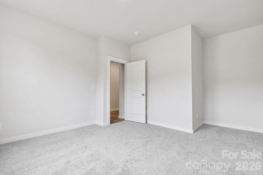 Spacious, unfurnished interior of a new home in Cannon Manor, Kannapolis (Image 15).