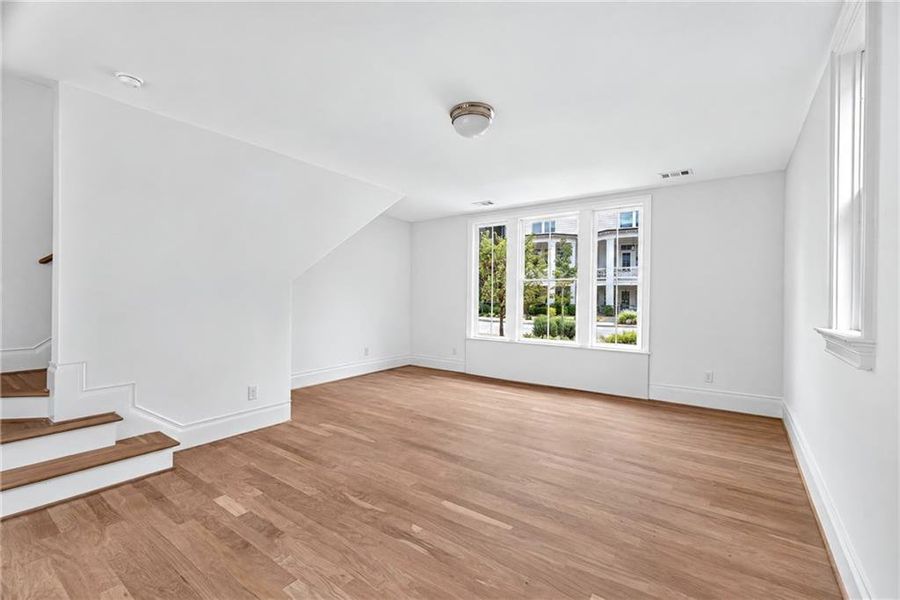Spacious, unfurnished interior of a new home in , Atlanta (Image 21). Spacious, unfurnished interior of a new home in , Atlanta (Image 21).