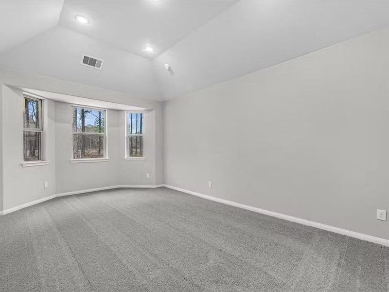 Spacious, unfurnished interior of a new home in Encino Estates, Dayton (Image 6). Spacious, unfurnished interior of a new home in Encino Estates, Dayton (Image 6).