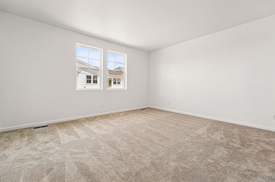 Representative unfurnished interior of a home built from the The Castlewood by Taylor Morrison in The Aurora Highlands Landmark Collection, Aurora (Image 20).