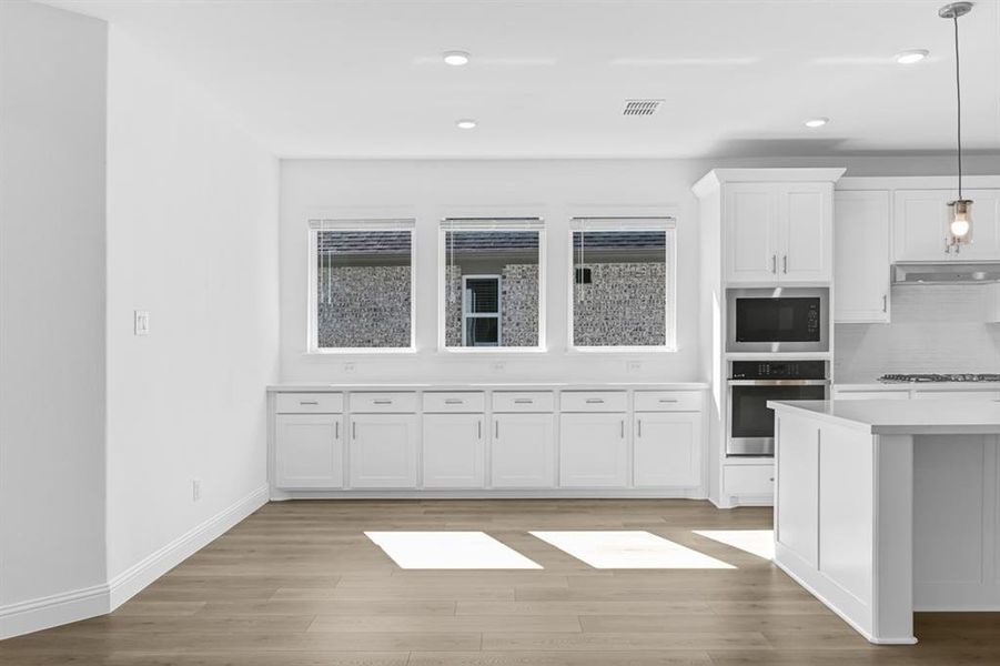 411 Chatham Street ~ Ready Now