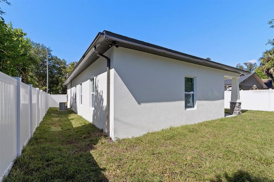 Exterior details and patio area of a home in , Tampa (Image 30).