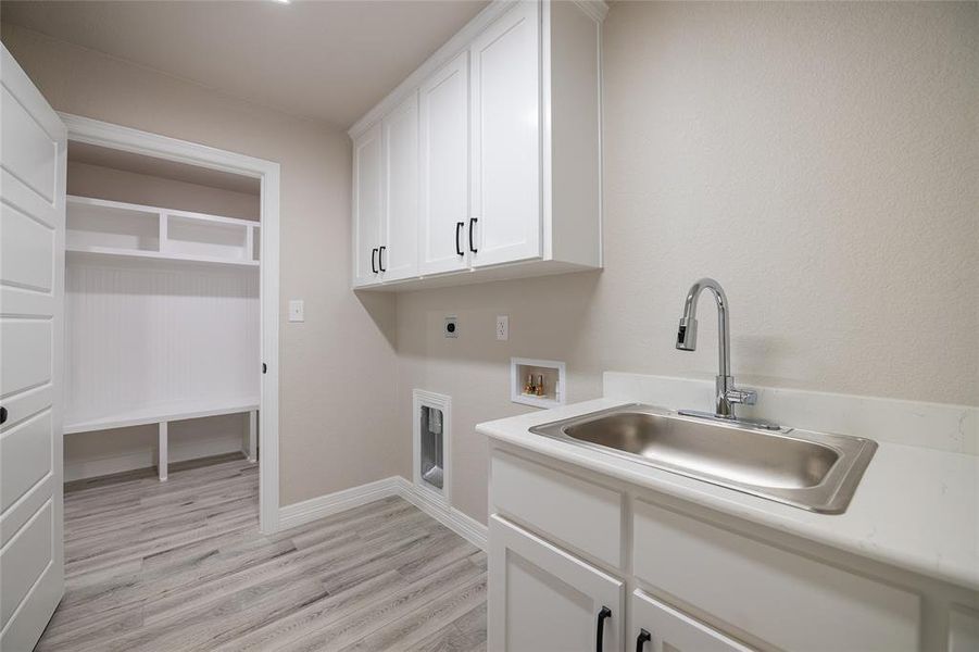 Furnished interior view inside a new home in , Hewitt (Image 13). Furnished interior view inside a new home in , Hewitt (Image 13).