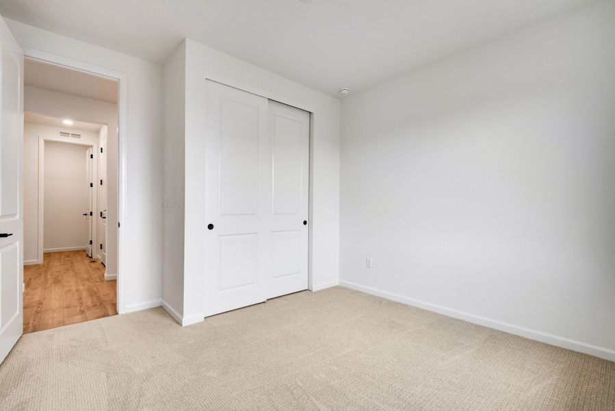 Spacious, unfurnished interior of a new home in The Aurora Highlands, Aurora (Image 19). Spacious, unfurnished interior of a new home in The Aurora Highlands, Aurora (Image 19).