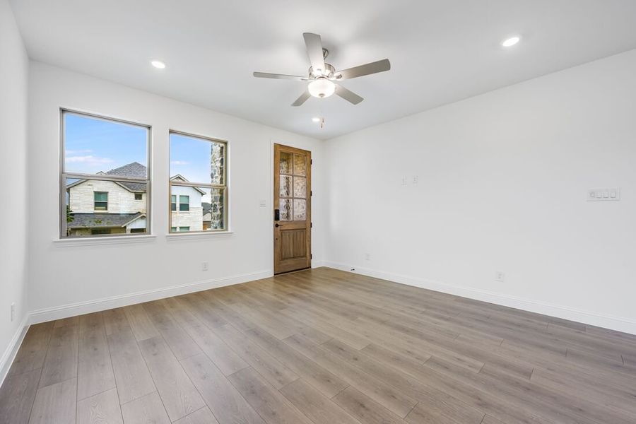 Spacious, unfurnished interior of a new home in Cross Creek Meadows 40s, Celina (Image 12). Spacious, unfurnished interior of a new home in Cross Creek Meadows 40s, Celina (Image 12).
