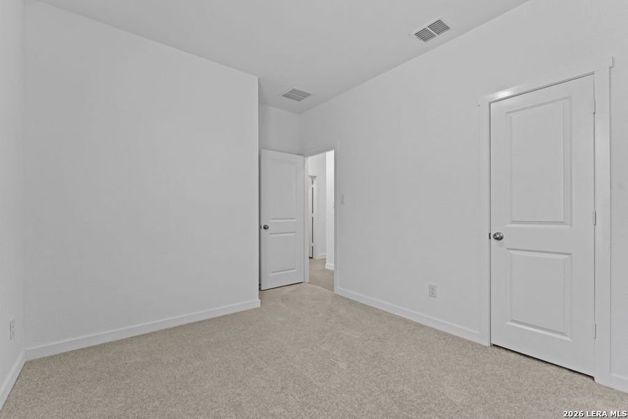 Spacious, unfurnished interior of a new home in Juniper Ranch, Spring Branch (Image 12).
