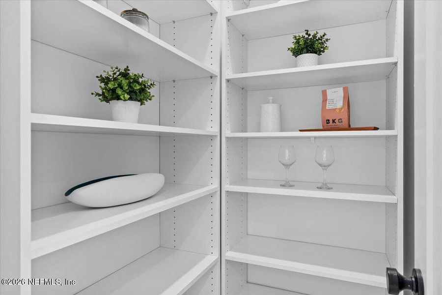 Close-up of interior finishes inside a home in , Jacksonville Beach (Image 21).
