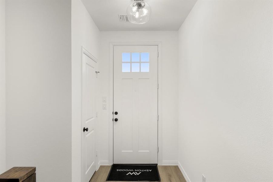 04. 1041 Concan - Entry